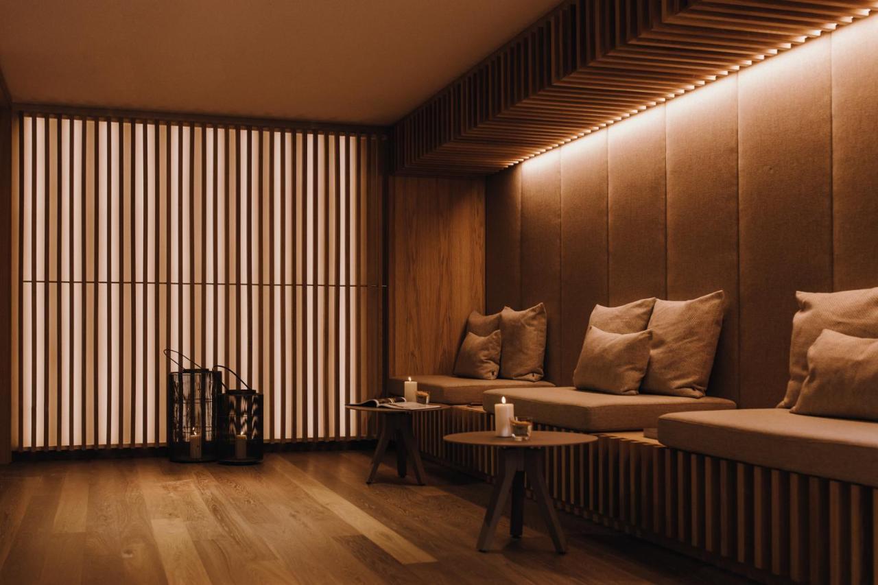 Parkhotel Egerner Hoefe Rotta エクステリア 写真