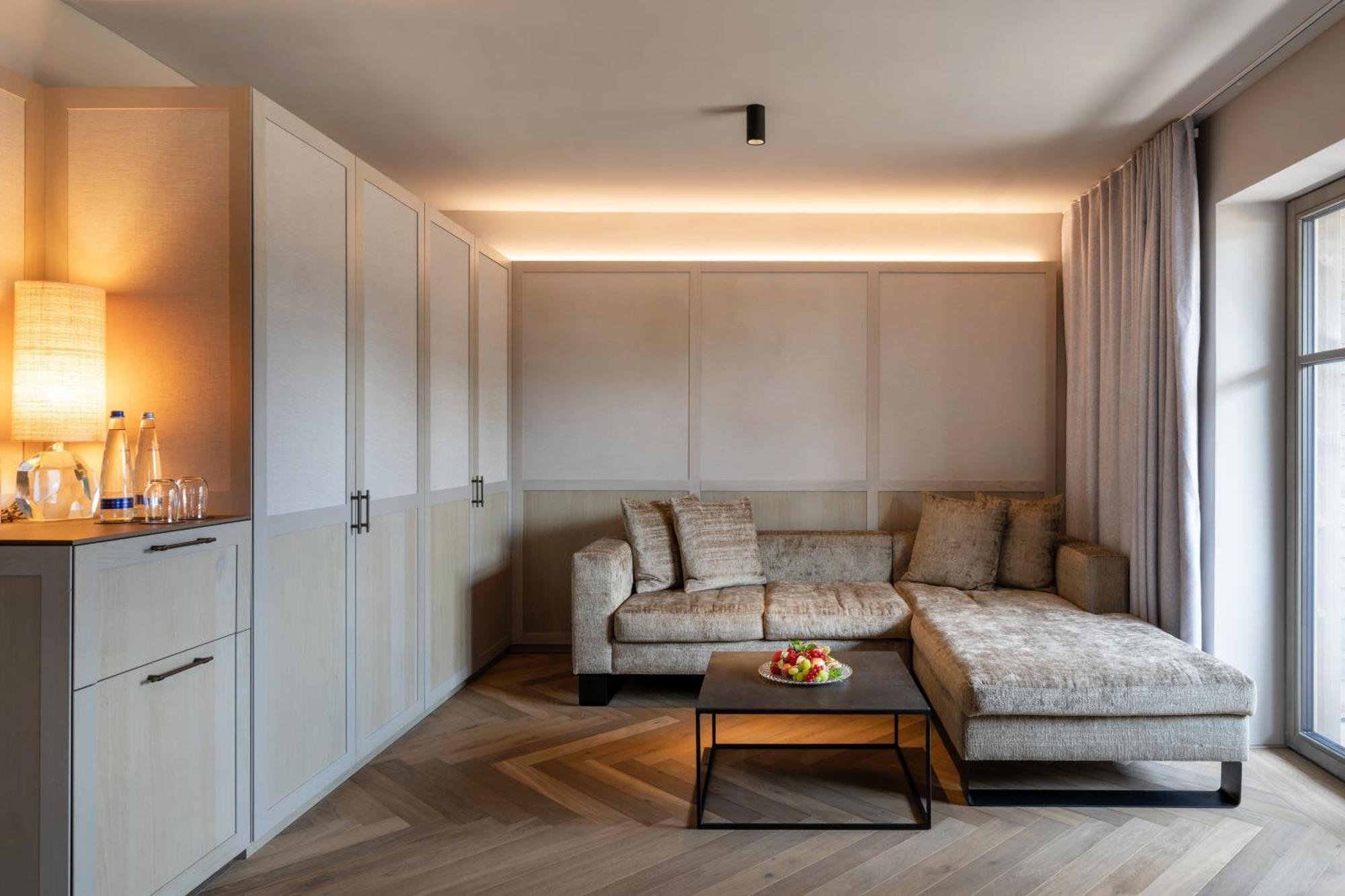 Parkhotel Egerner Hoefe Rotta エクステリア 写真