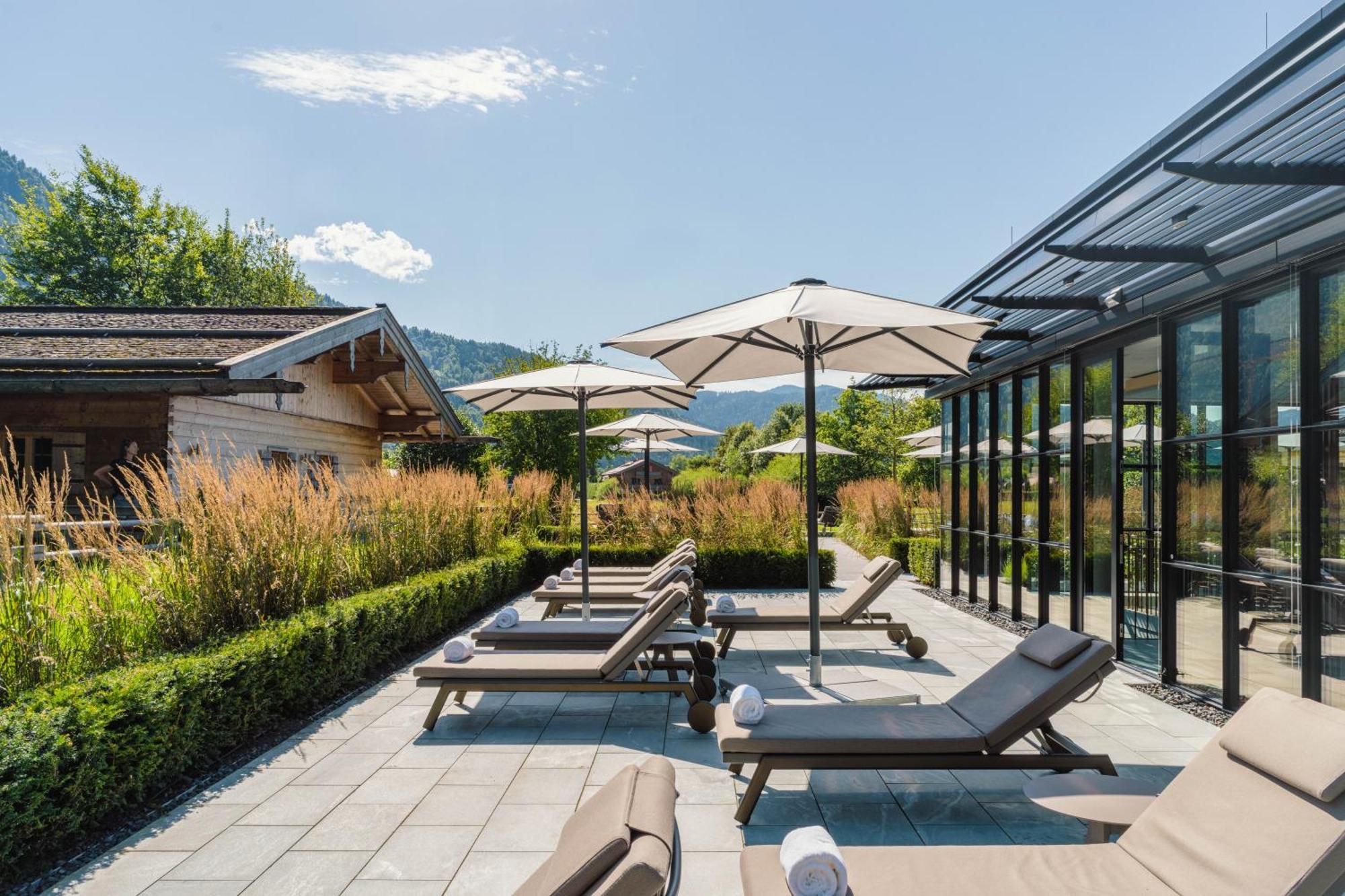 Parkhotel Egerner Hoefe Rotta エクステリア 写真