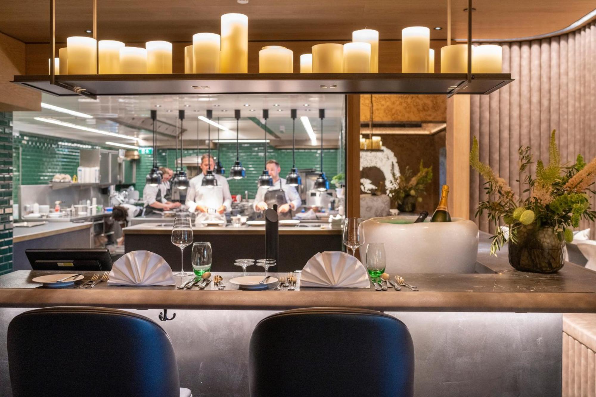 Parkhotel Egerner Hoefe Rotta エクステリア 写真