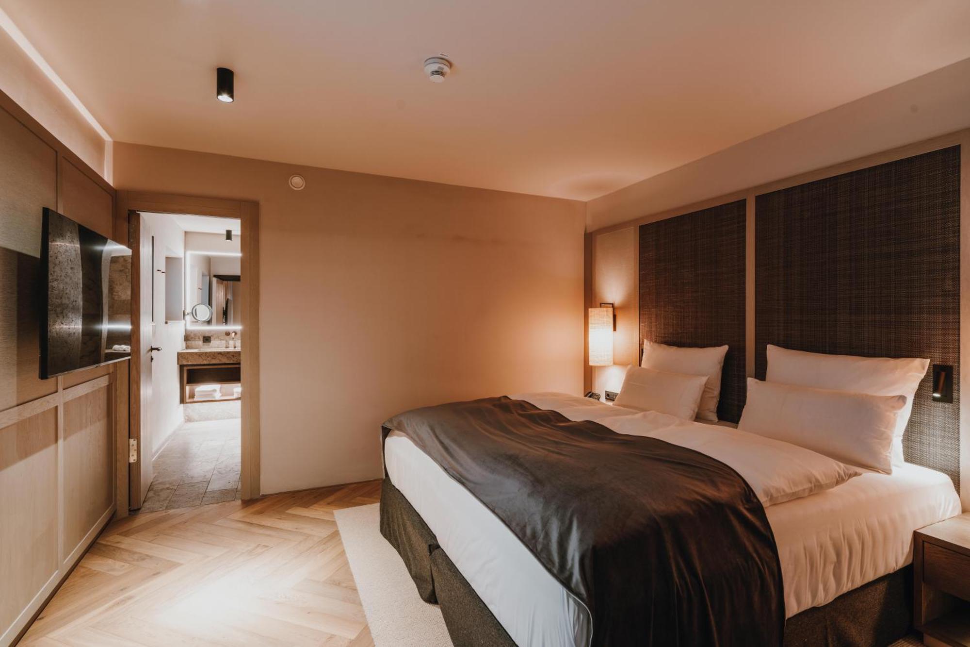 Parkhotel Egerner Hoefe Rotta エクステリア 写真