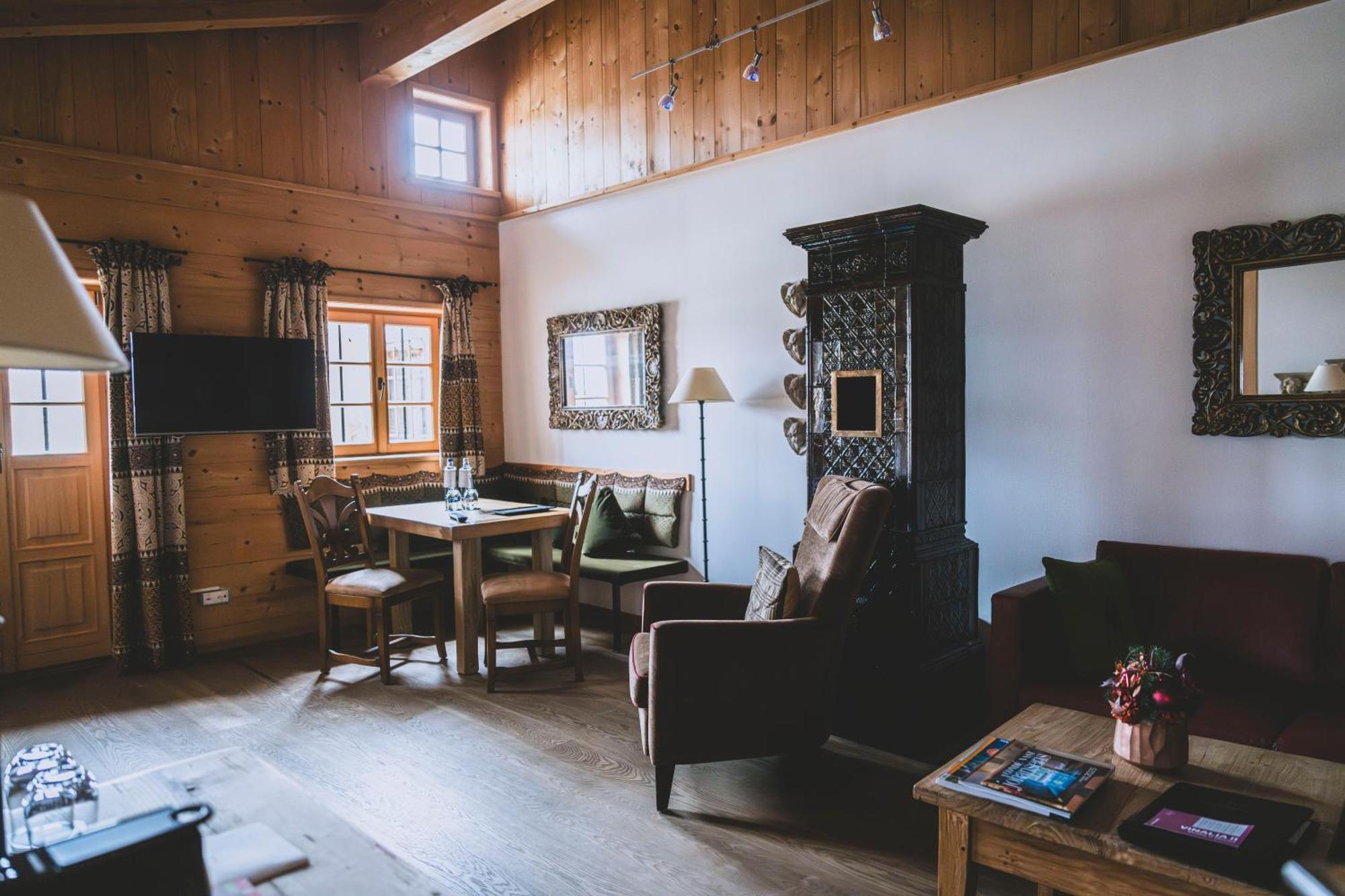 Parkhotel Egerner Hoefe Rotta エクステリア 写真