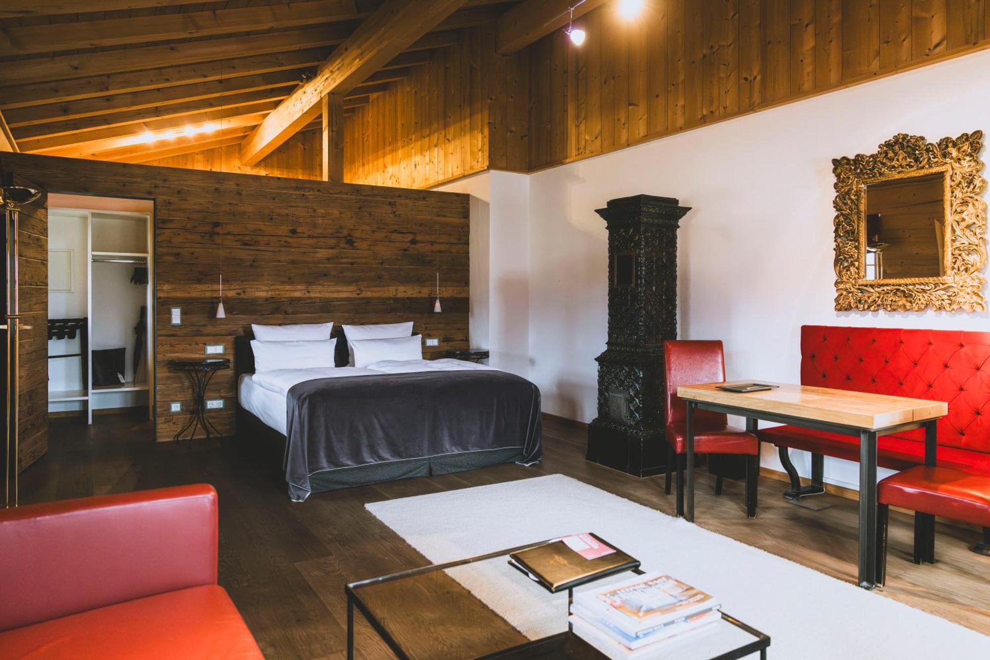Parkhotel Egerner Hoefe Rotta エクステリア 写真